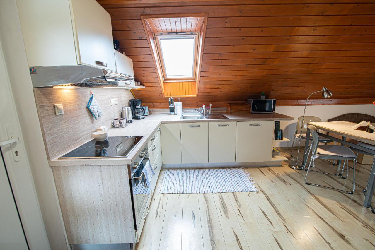 Holiday Home Linda ลิฟตอฟสกีมิคูลาช ภายนอก รูปภาพ